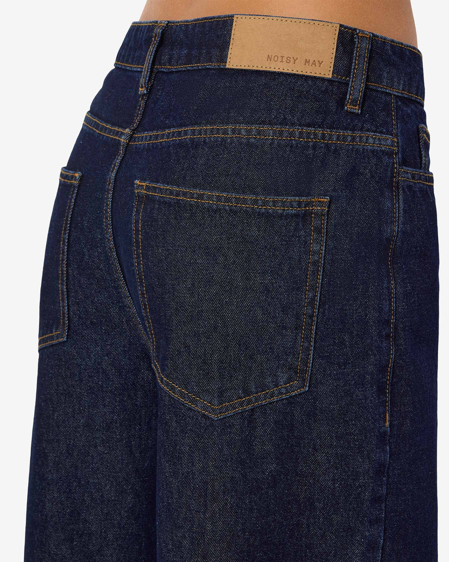 NMALEXA MW LOOSE JEANS