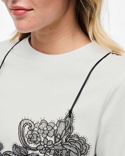 VIRADA S/S LACE DETAIL T-SHIRTThumbnail