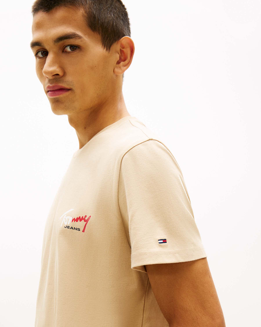 TJM SIGN CHEST TEE