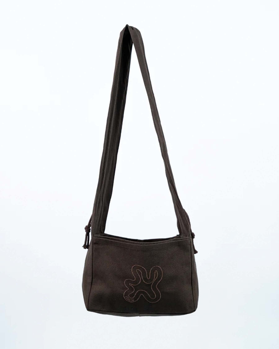 BROWN // RUFFLE MINI SHOPPER