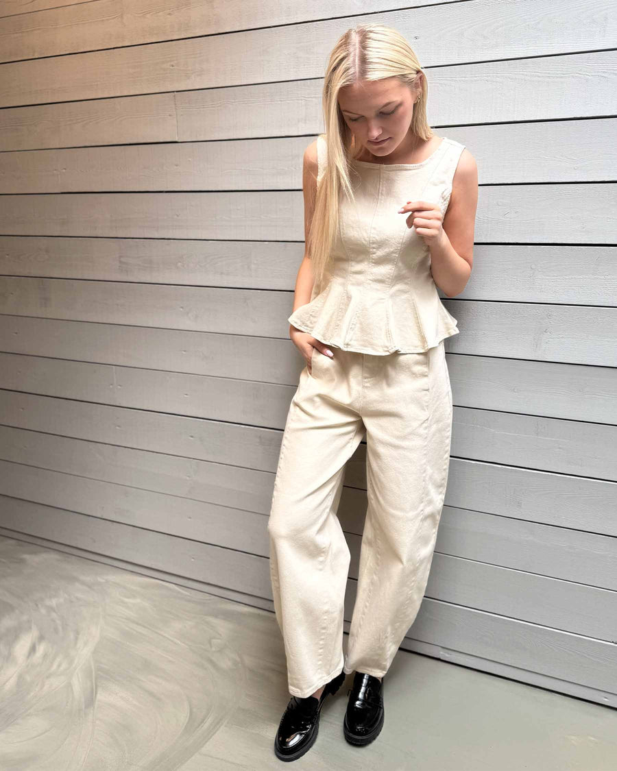 VICHIA HW BARREL JEANS