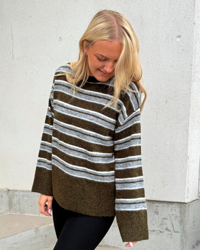 ENADA LS SPLIT KNITThumbnail