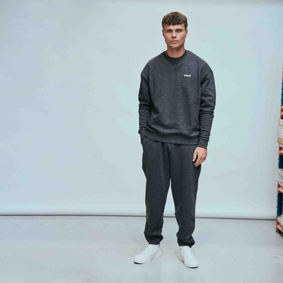 Basic boxy crewneckThumbnail