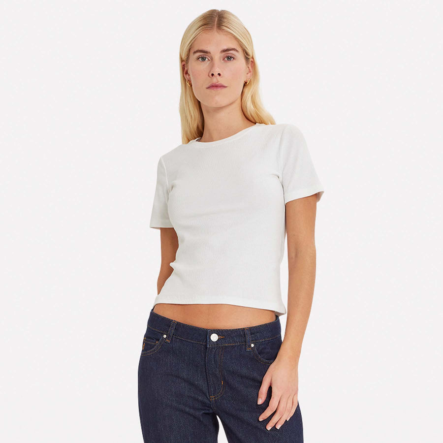 Enally ss o-n tee