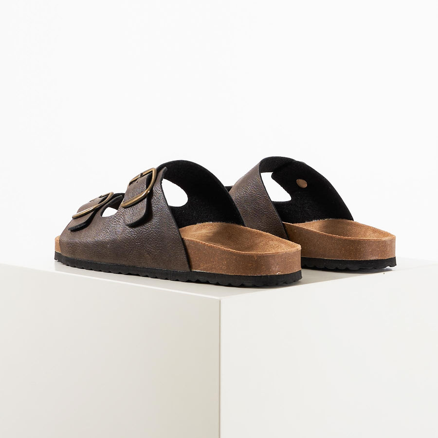 Lakers sandal