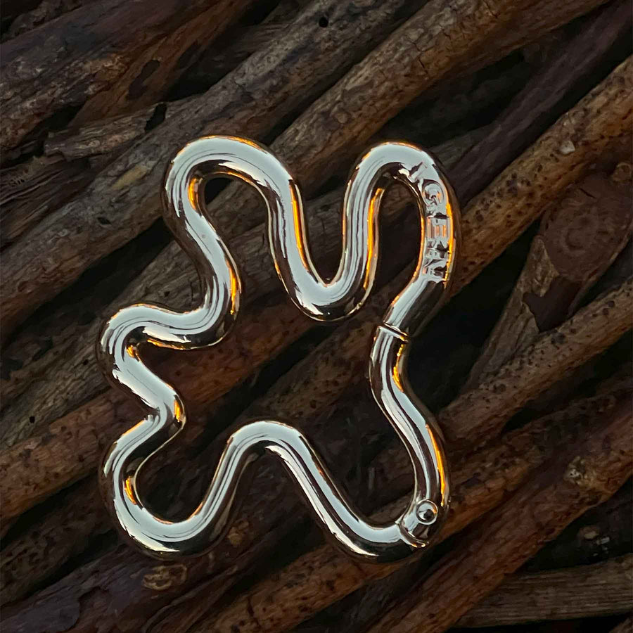 Swirl hook