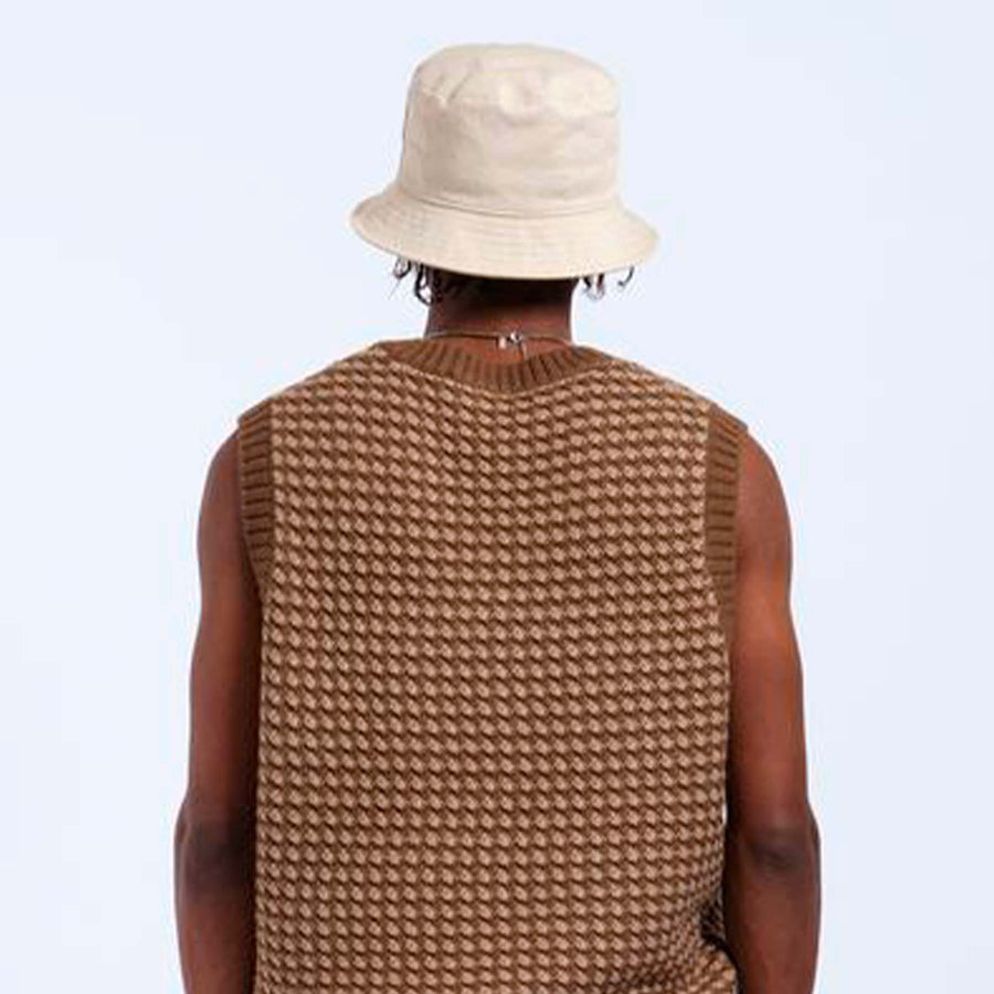 Hugo hat