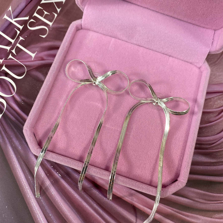 Purkate bow earrings