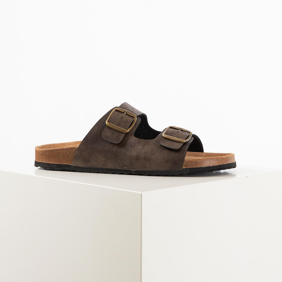 Lakers sandal