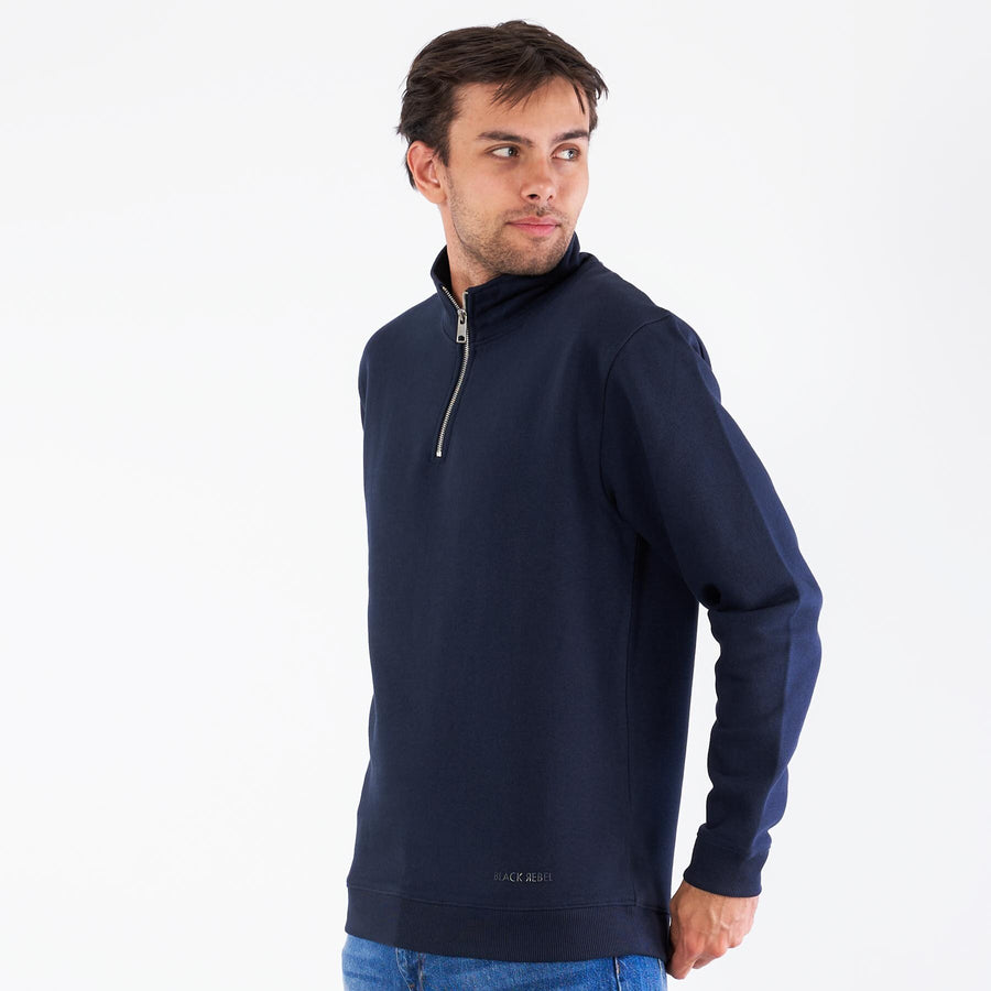 Basic half zip