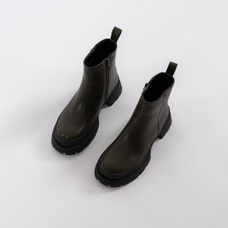 Purolivia boot