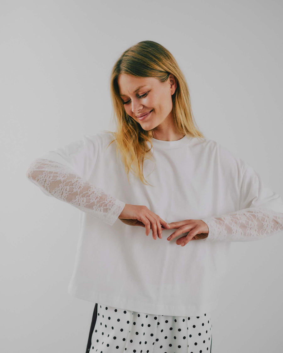 Serena lace tee