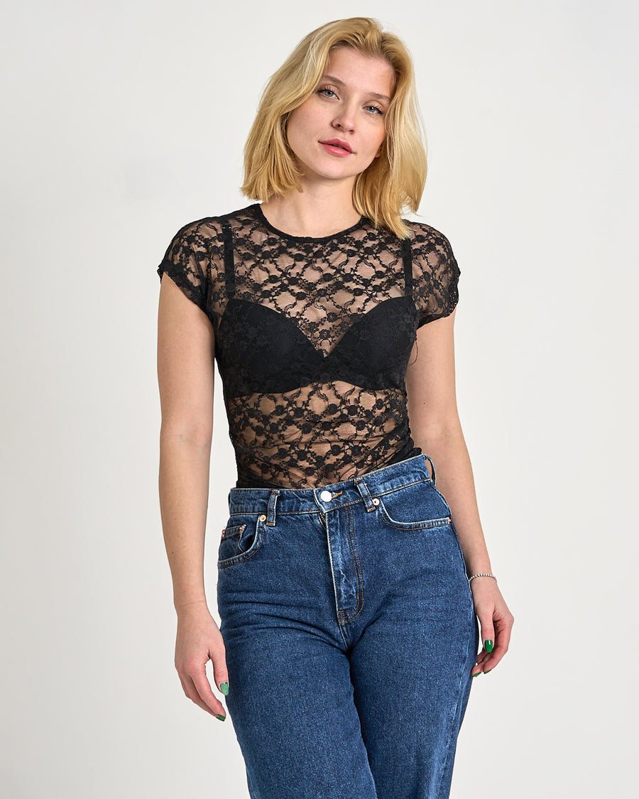 Wendy lace top