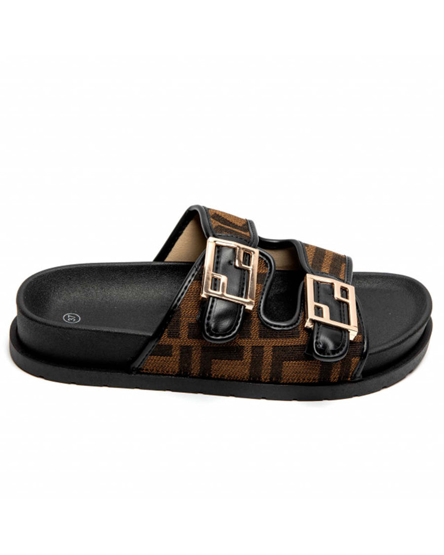 Karo sandal