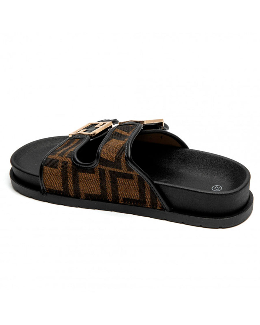Karo sandal