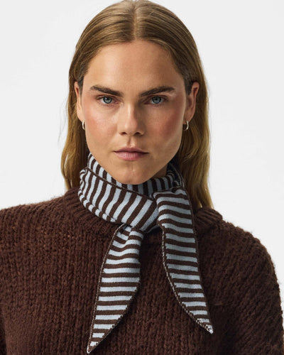 PCKOMMA TRIANGLE SCARFThumbnail 