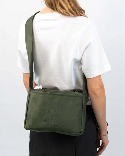 Vandafvisende mini crossbodyThumbnail 
