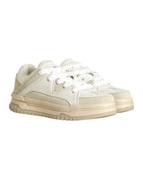 Hawk sneaker