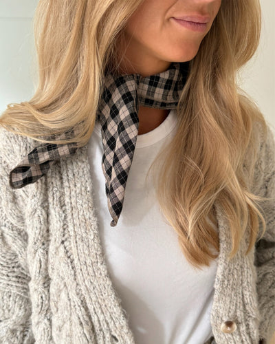 Sofic scarfThumbnail 