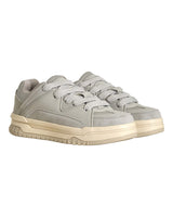 Hawk sneaker