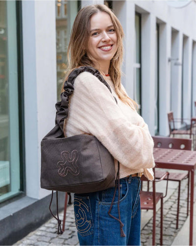 BROWN // RUFFLE MINI SHOPPERThumbnail 