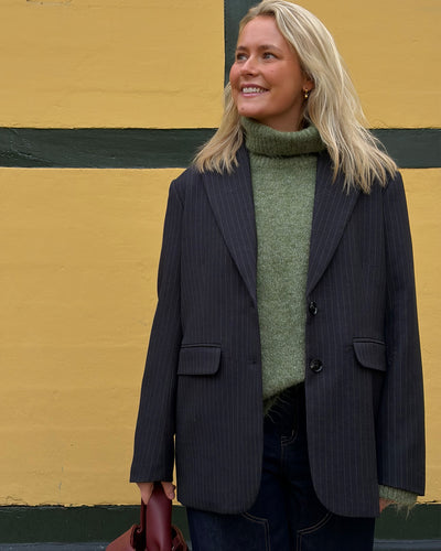 Nona fluffy highneck knitThumbnail 