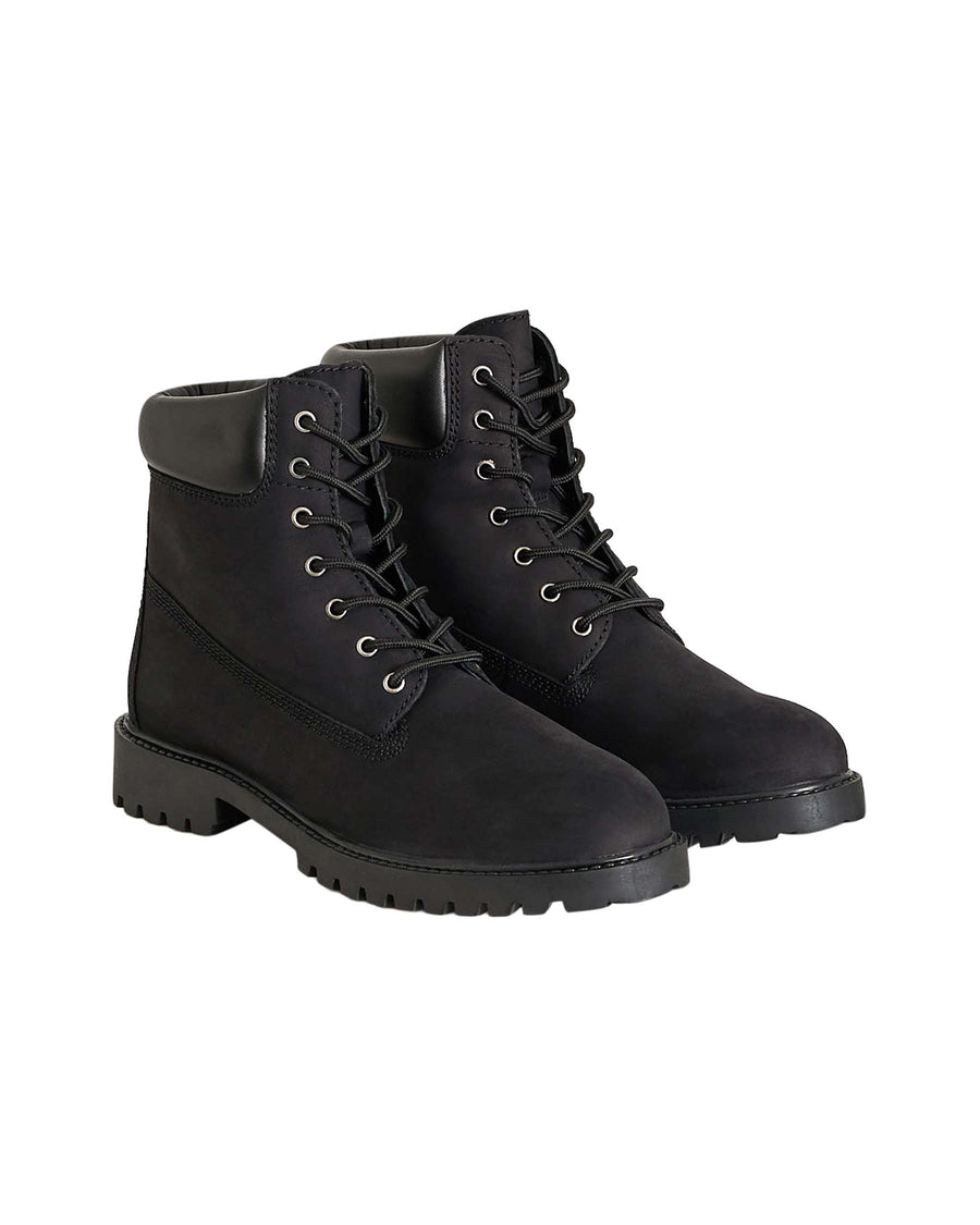 Aron Boot