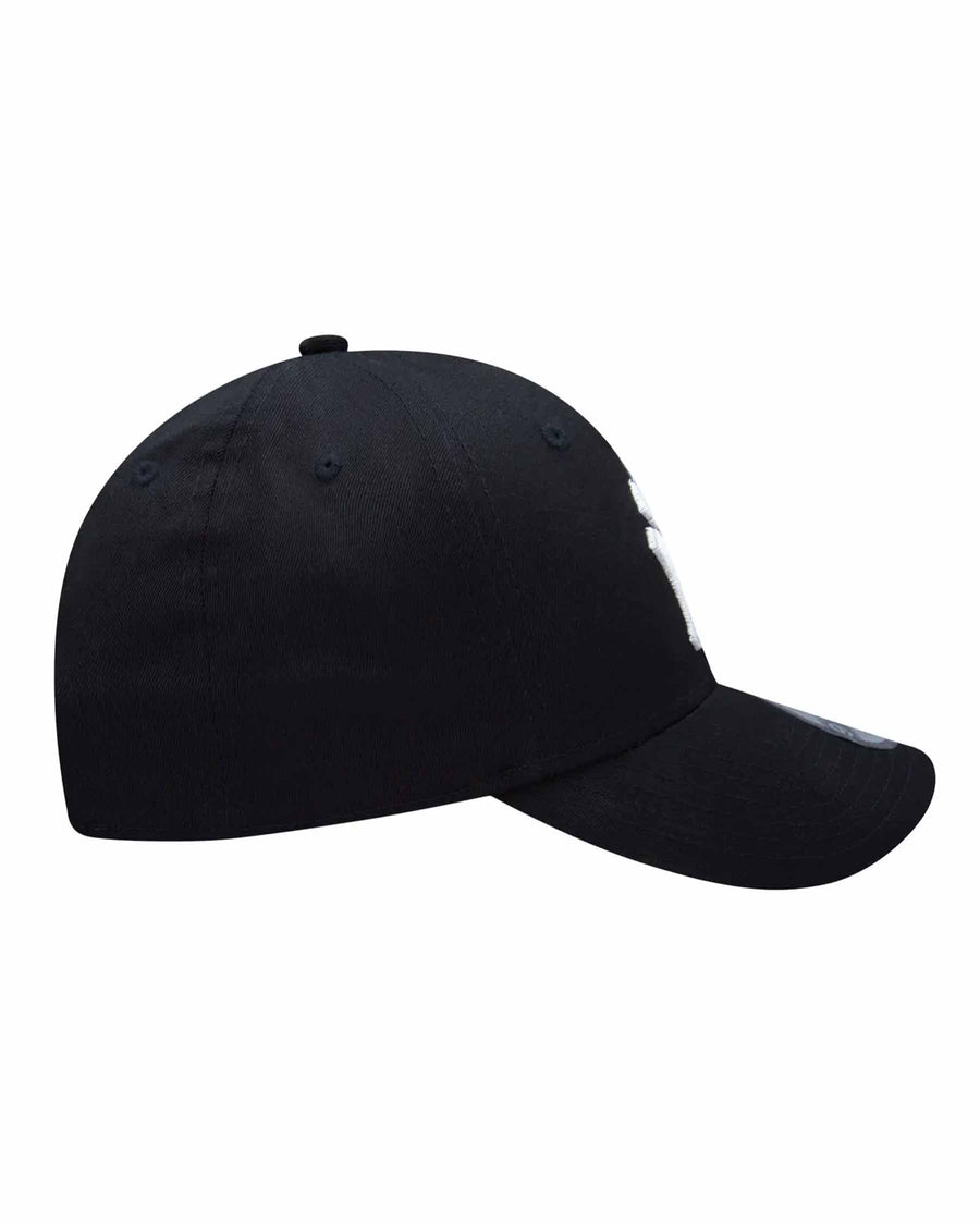 League Ess. 9Twenty