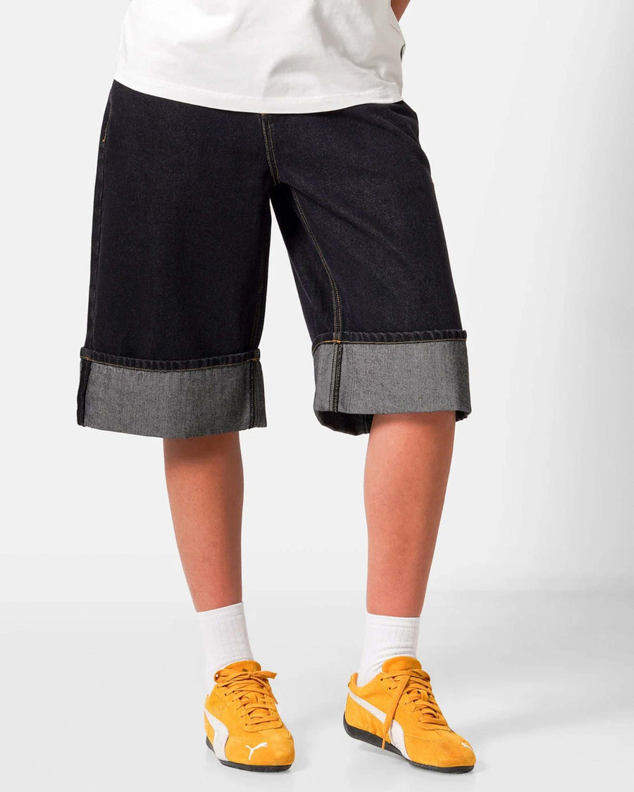 DENIM BIG REVERS SHORT