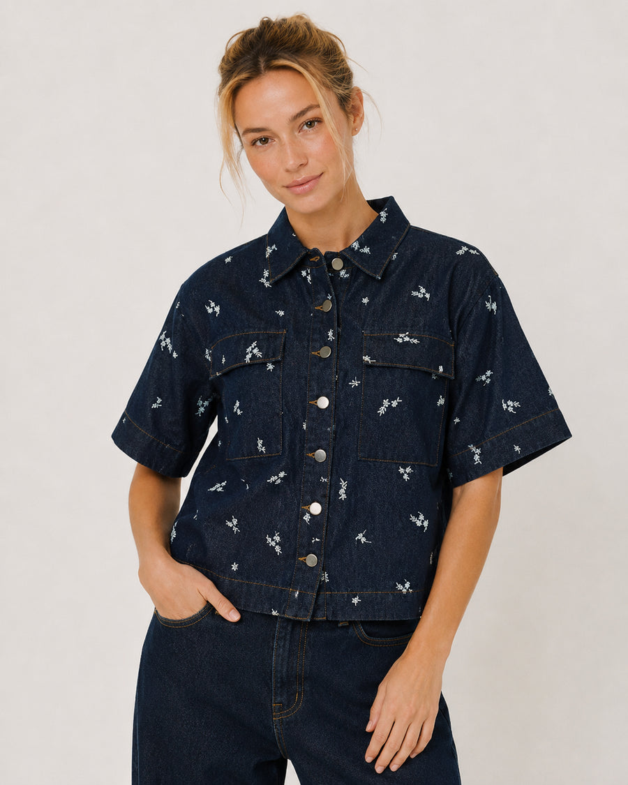 Emmet embroidery shirt