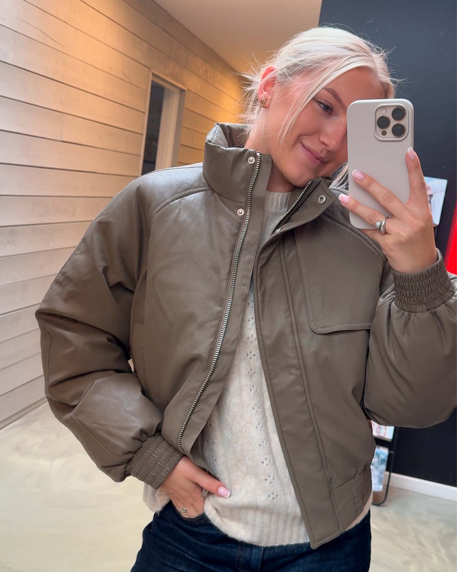 ENZELINA JACKET