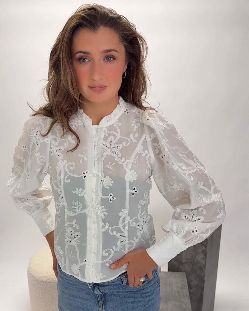 Lunina embroidery blouse
