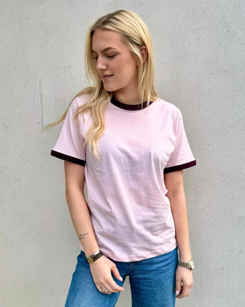 Sabine ringer tee