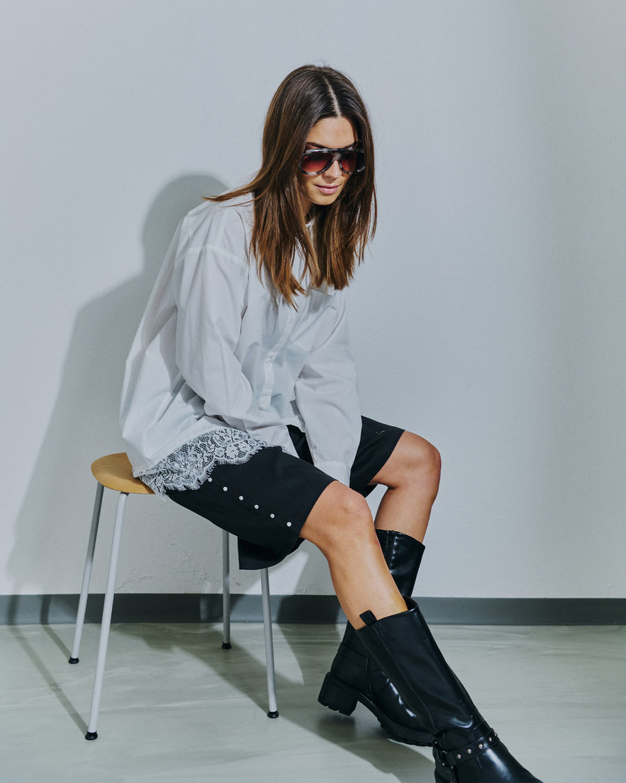 Astrid lace shirt
