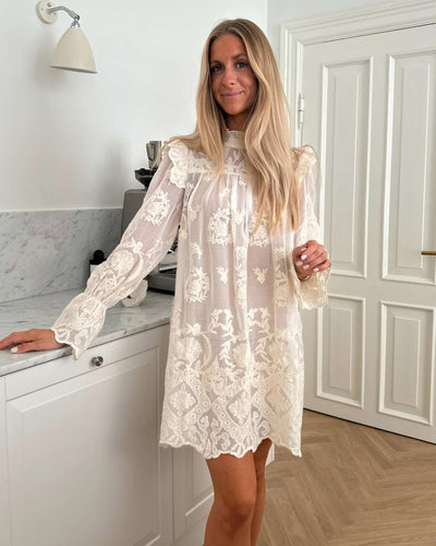 Ellinoric lace dressThumbnail 