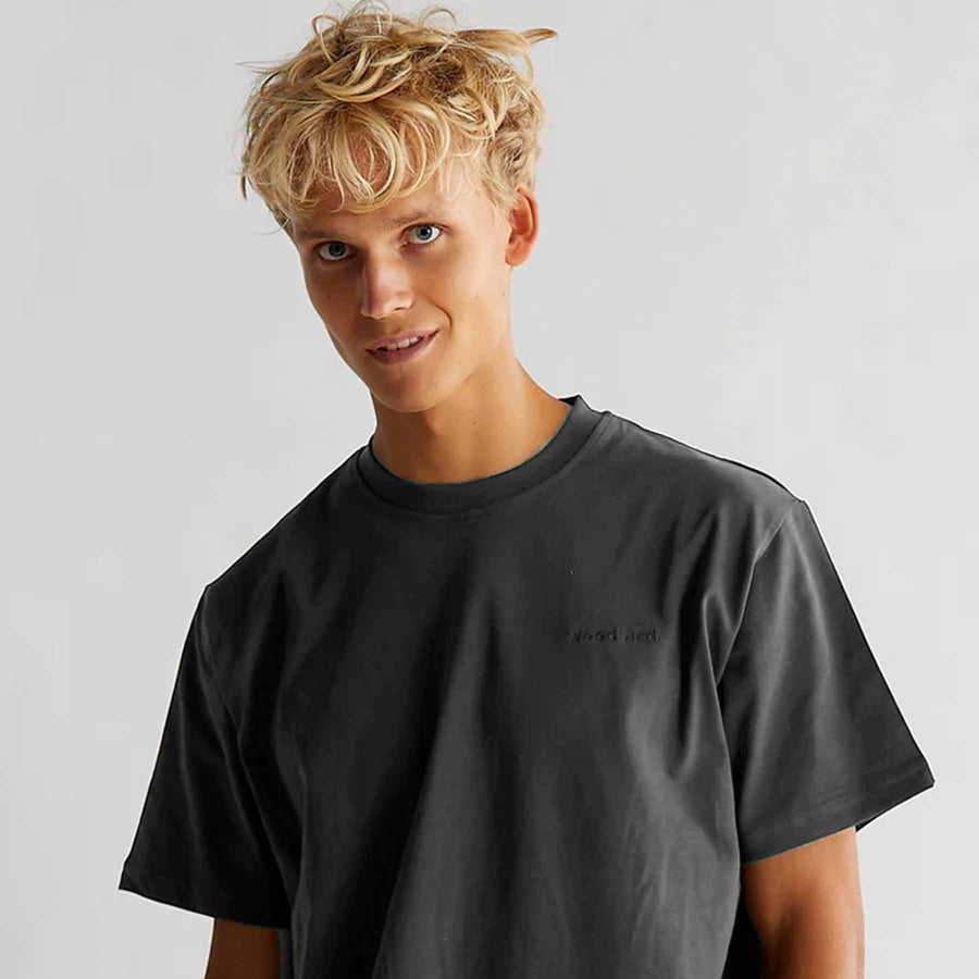 Wbbaine base tee