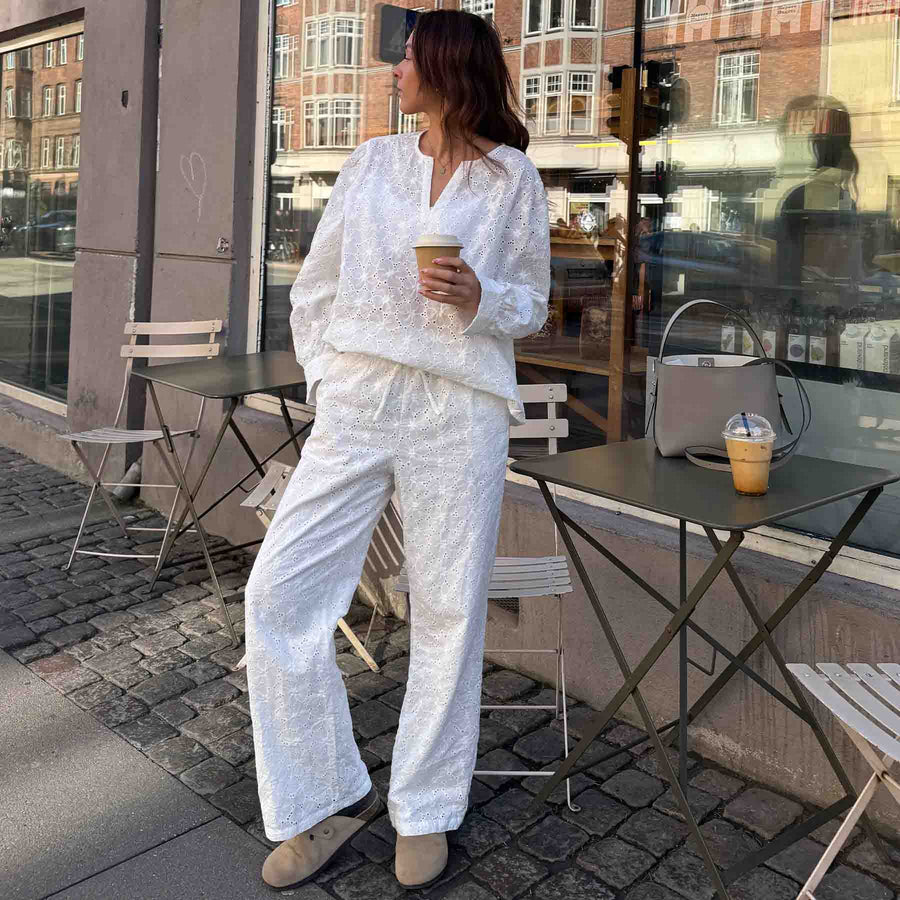 Zenia embroidery ls
