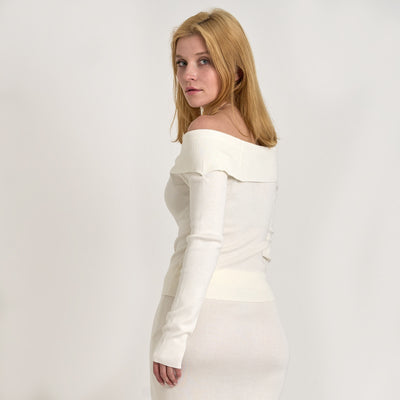 Martina offshoulderThumbnail 