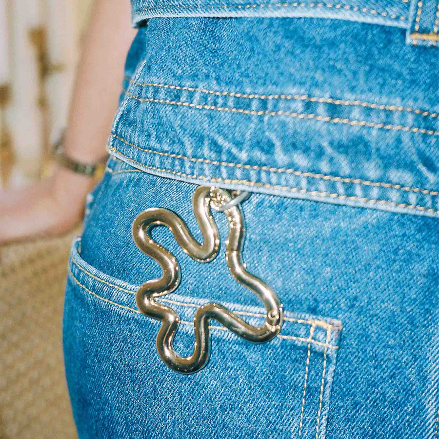 Swirl hook