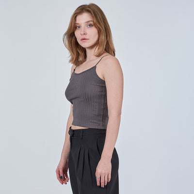 Sally topThumbnail 
