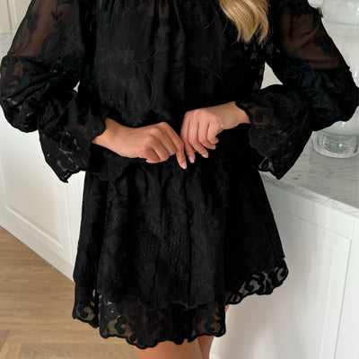 Ellinoric lace mini skirtThumbnail 