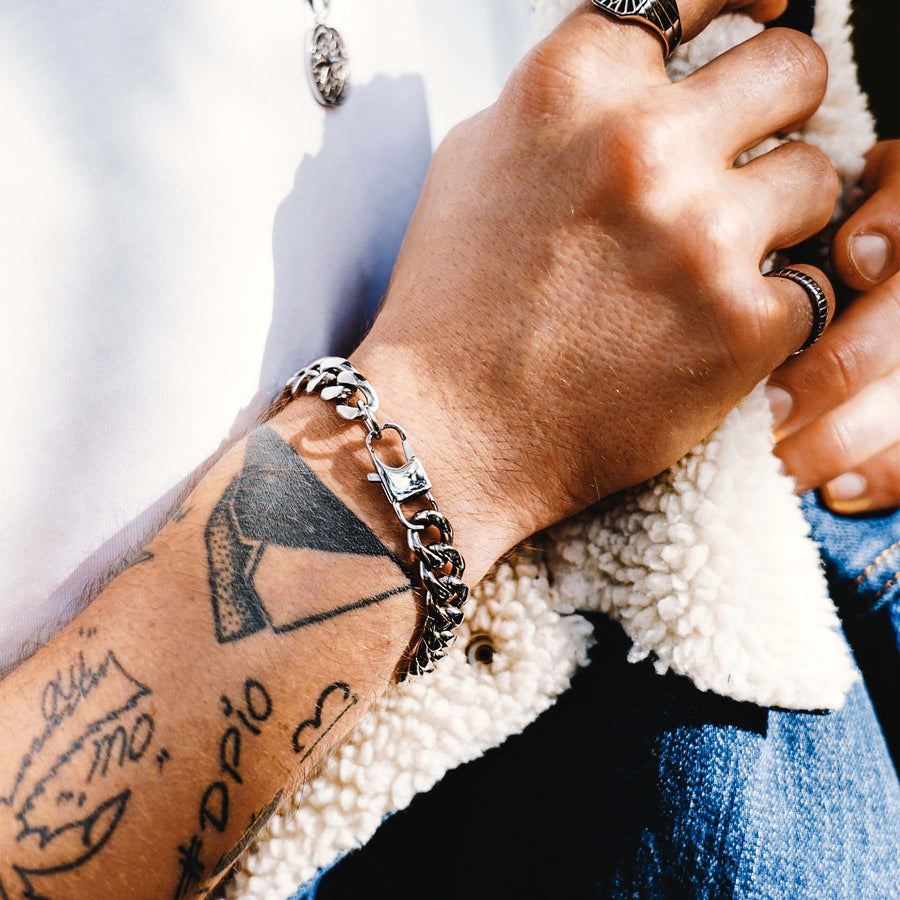 Sequence bracelet