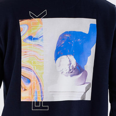 Harry crewneckThumbnail 