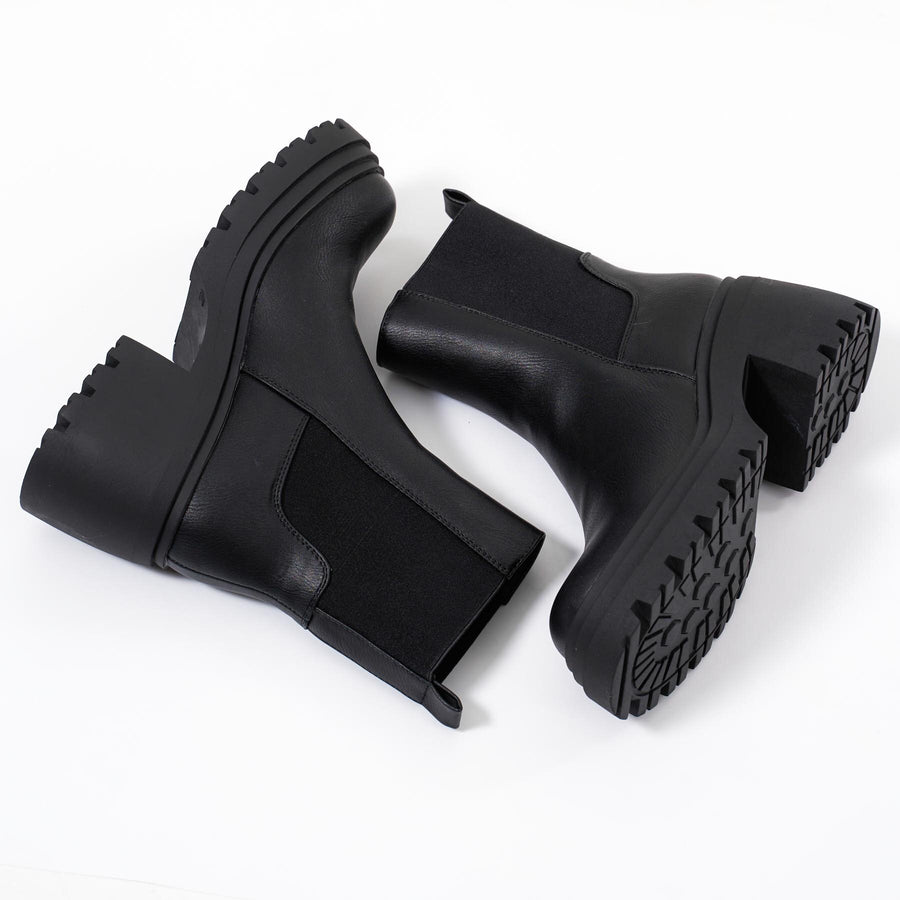 Purmarie high boot