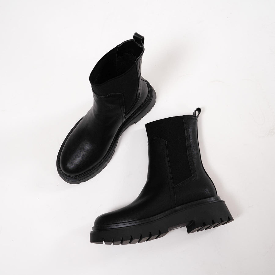 Katrine boot