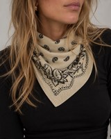 Emma sofia scarf
